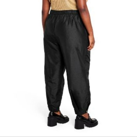 NWT Kika Vargas x Target Scallop Edge Pocket Tapered Pants plus size 2X black - Picture 5 of 8